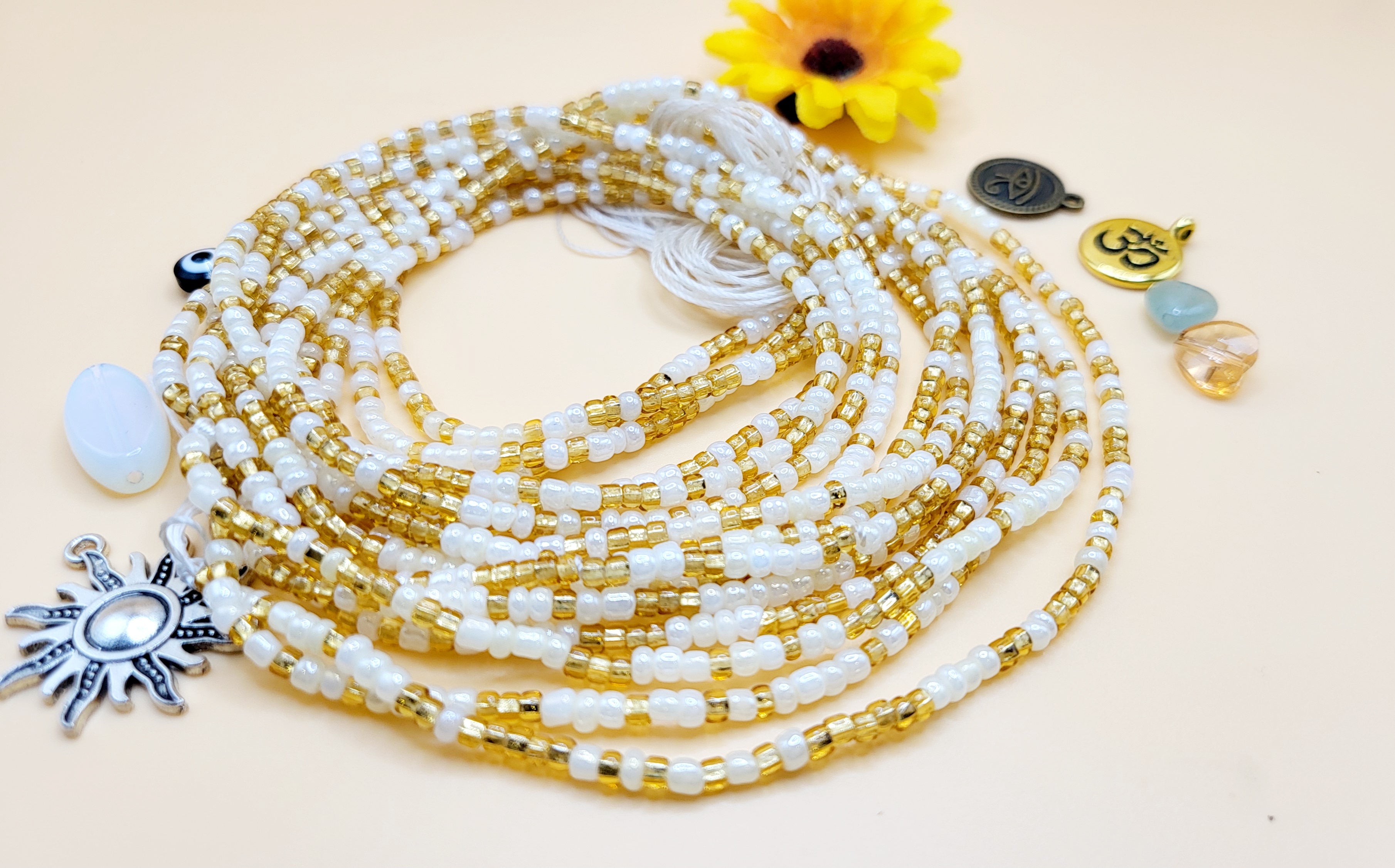 Rouge Elegance Set, 2mm, Permanent, Glass Beads